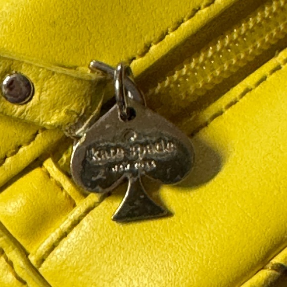 Kate Spade PINEAPPLE Leather Crossbody how Refreshing Yellow Purse Bag jeweled - Picture 10 of 10